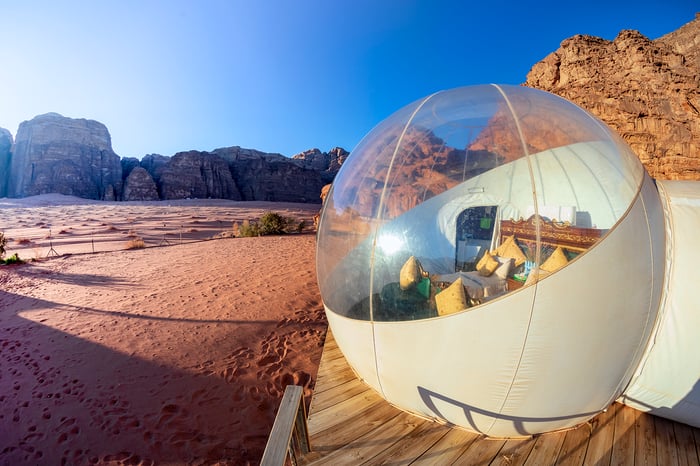 TrovaTrip Jordan dome accommodations at Wadi Rum