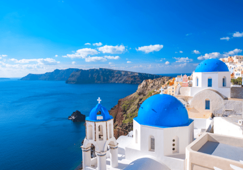 TrovaTrip view in Santorini, Greece.