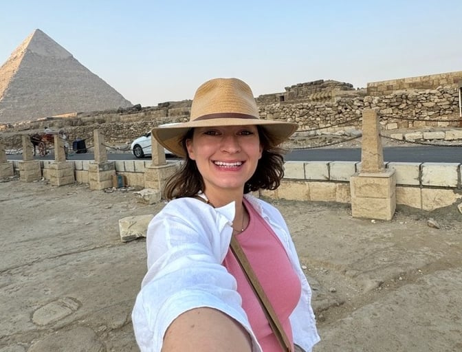 Content Creator Lindsay Mukaddam visiting Egypt on a group travel trip.