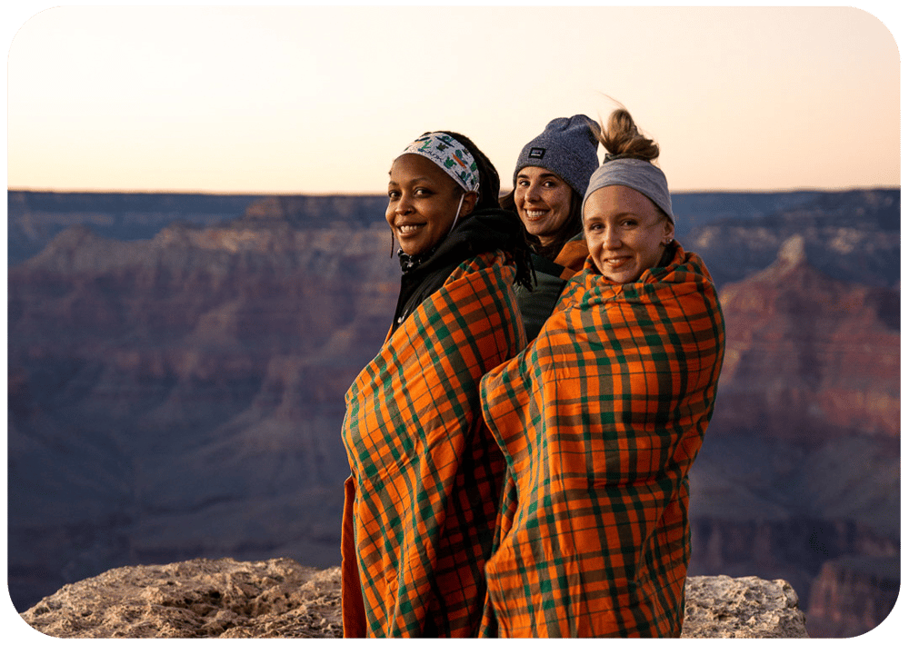trovatrip-people-in-sleepingbags_RC-1
