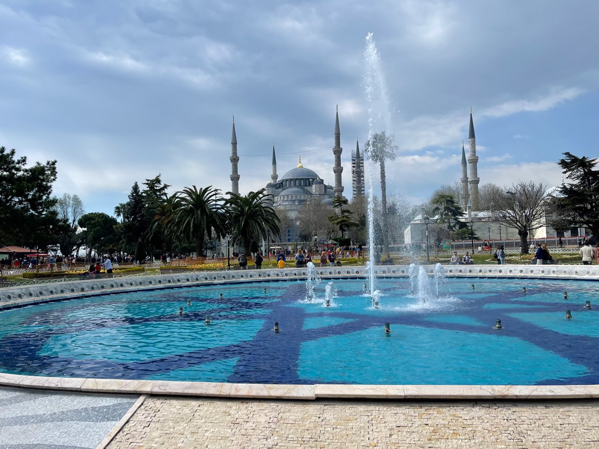 Mosque and fountain in Istanbul, Turkey.