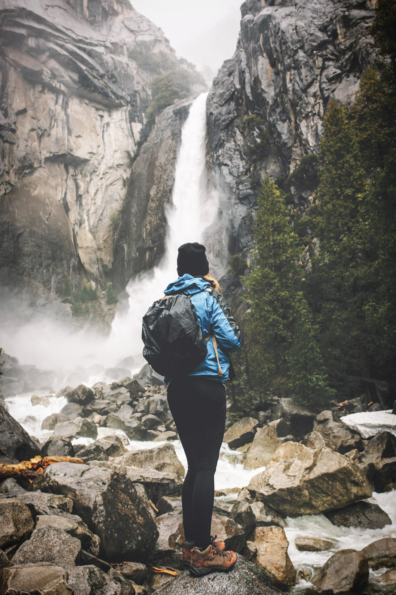 Hiker-Yosemite-Valley