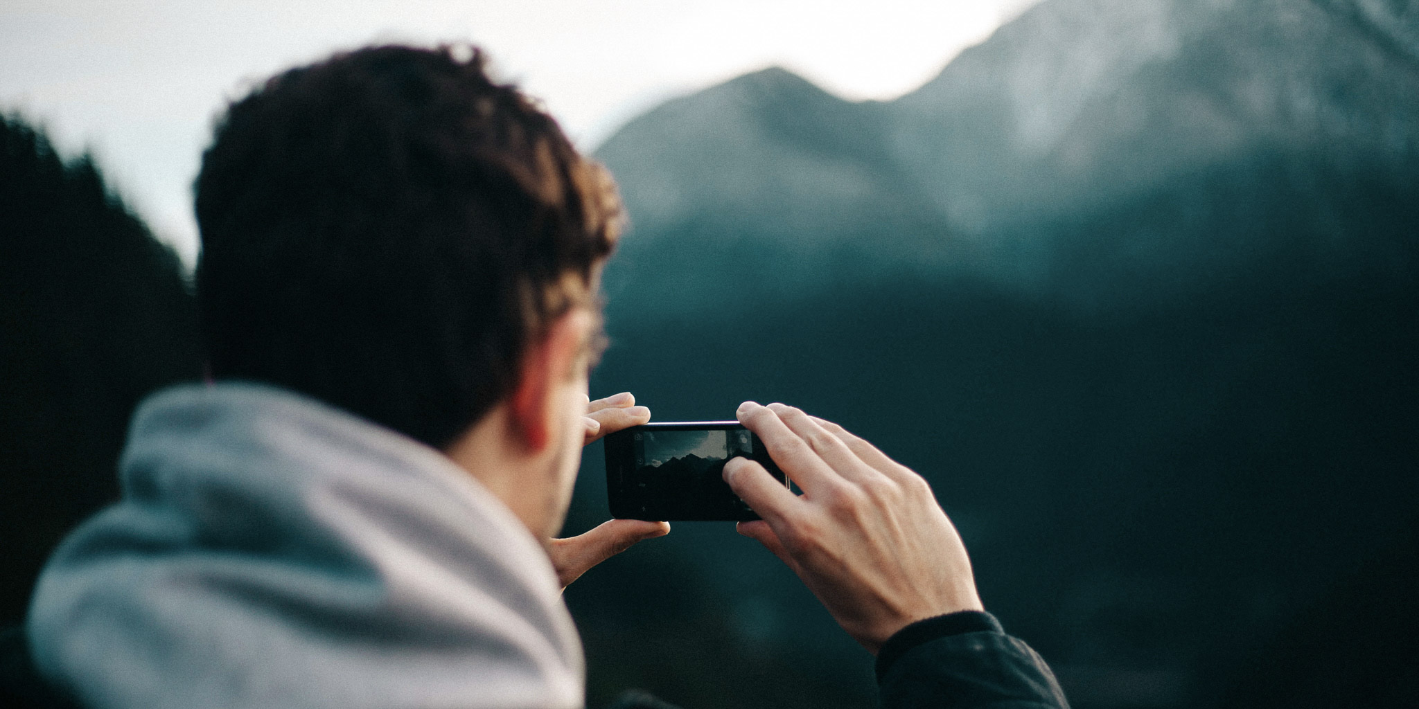 10 Tips For Taking Travel Photos on Your Phone